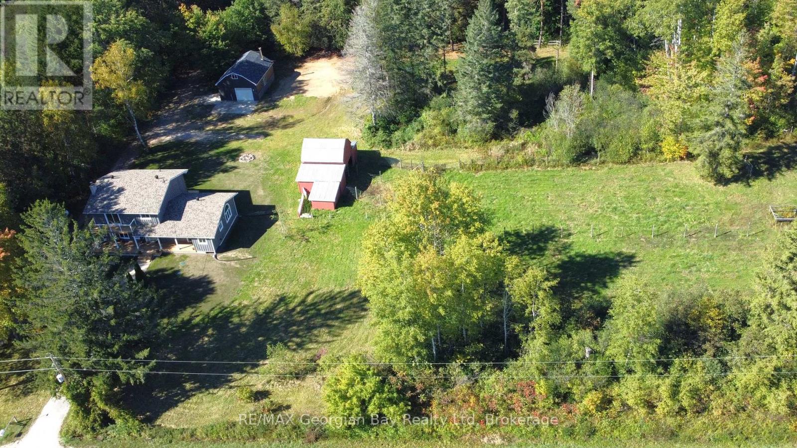 Photo 23 of 260 Concession 12 Street E, Tiny ON