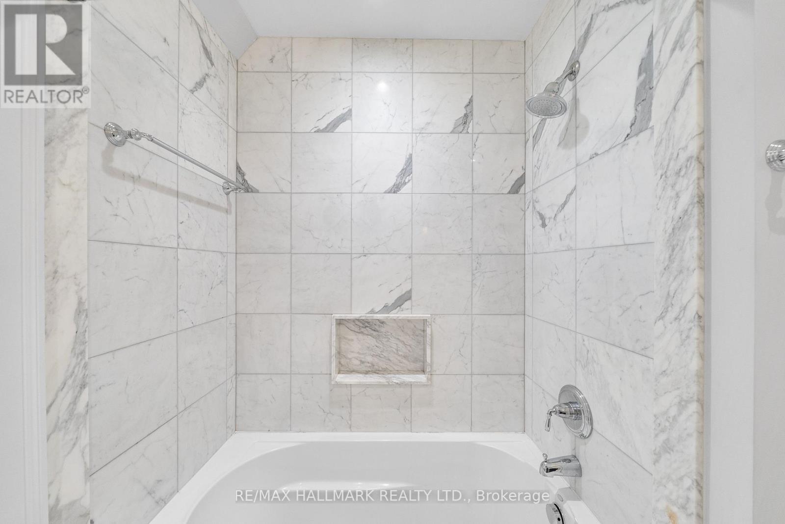 Photo 7 of 16 Elderwood Drive, Toronto ON