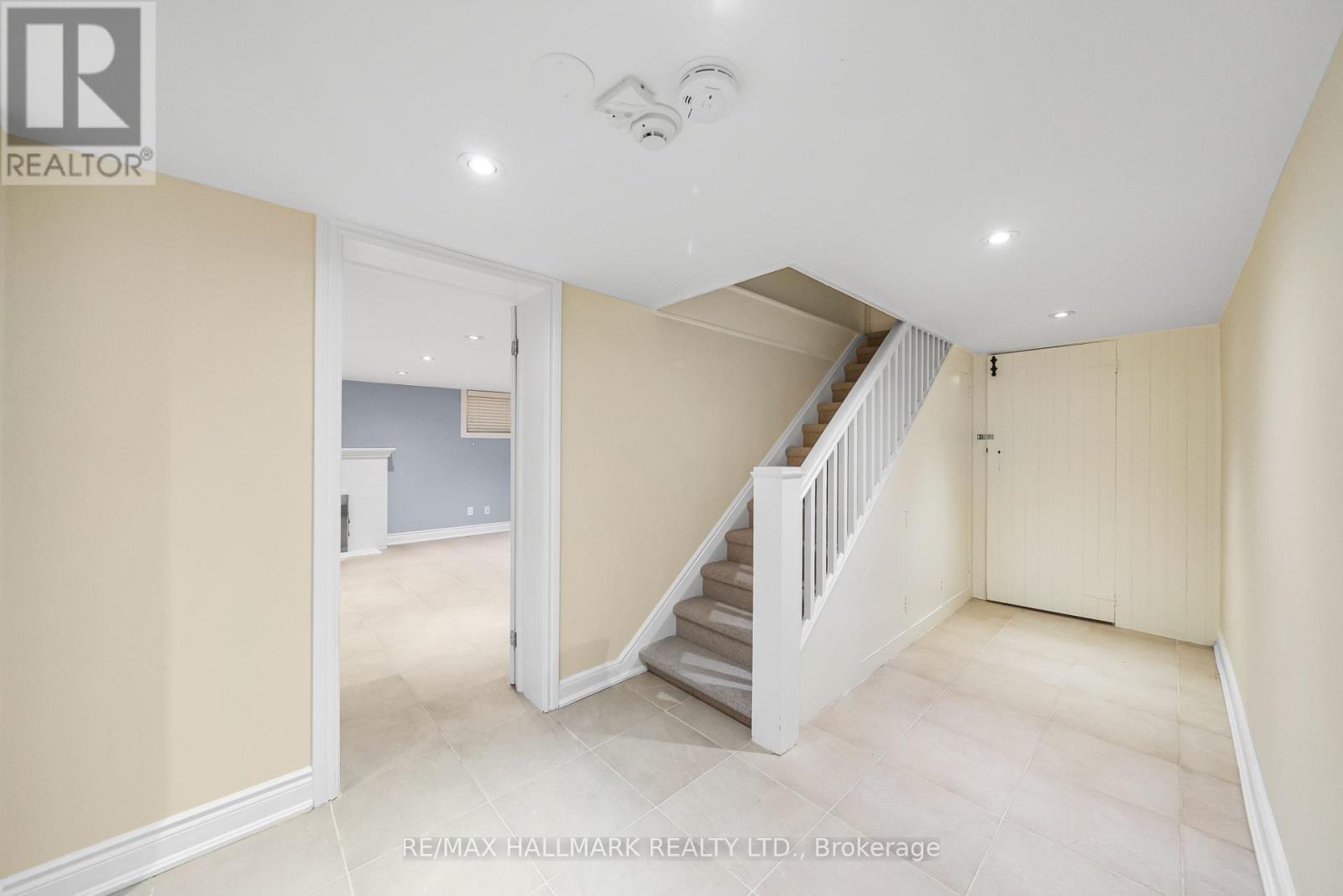 Photo 17 of 16 Elderwood Drive, Toronto ON