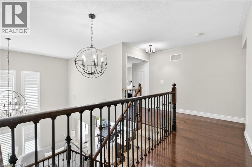 Photo 15 of 4223 Fuller Crescent, Burlington ON
