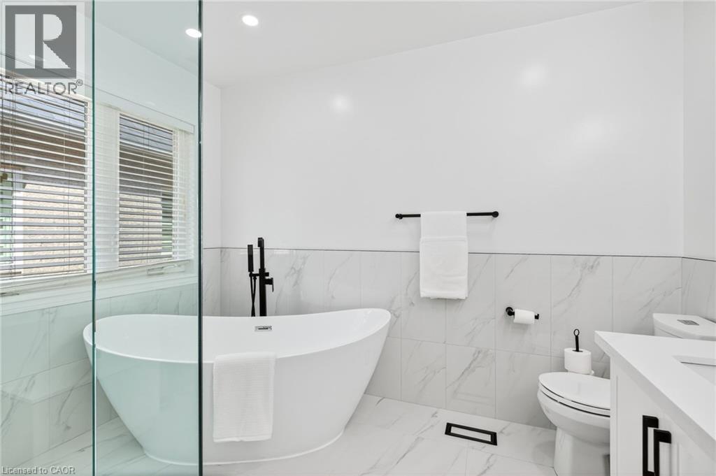 Photo 24 of 4223 Fuller Crescent, Burlington ON