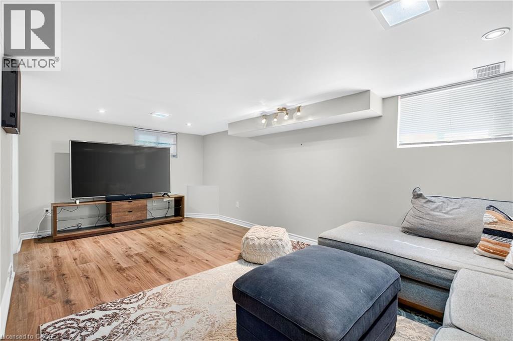 Photo 22 of 131 Rosedale Avenue, Hamilton ON