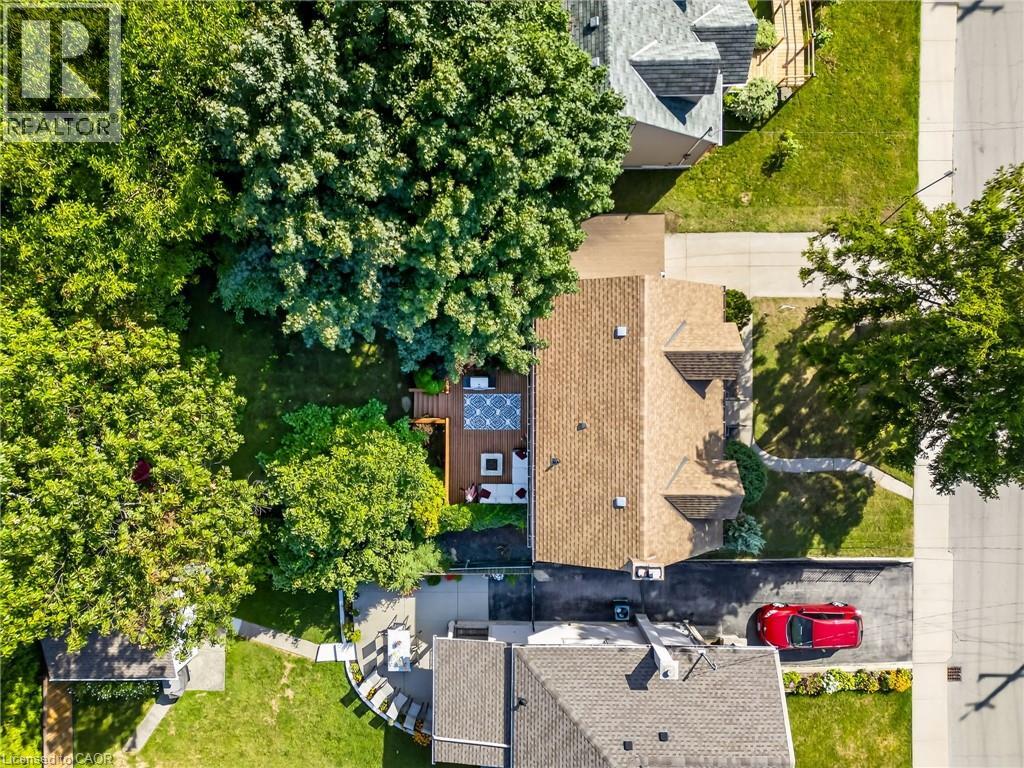Photo 11 of 131 Rosedale Avenue, Hamilton ON