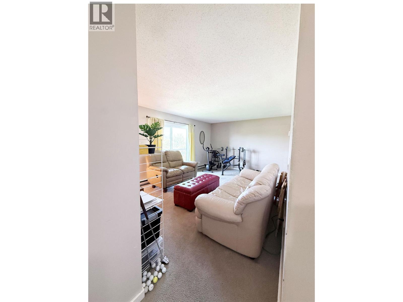 606 18th Avenue N Unit# 202, Cranbrook