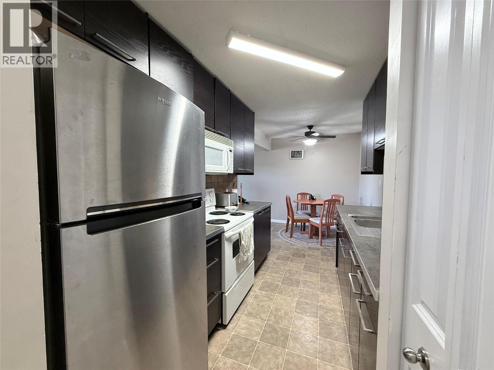 606 18th Avenue N Unit# 202, Cranbrook