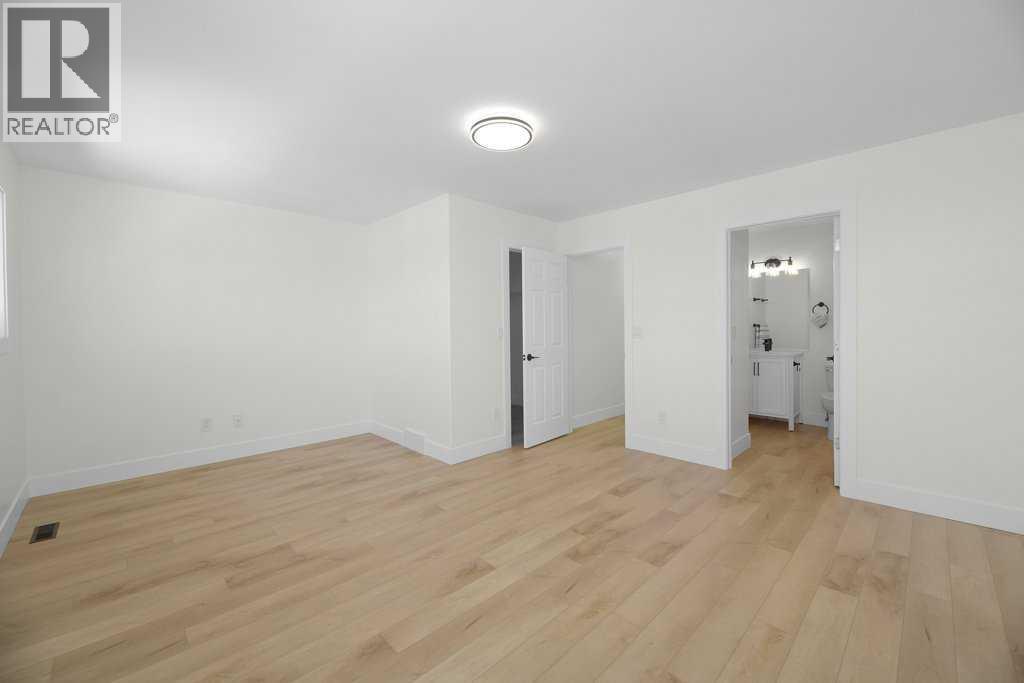 Photo 19 of 14 73 Addington Drive, Red Deer AB