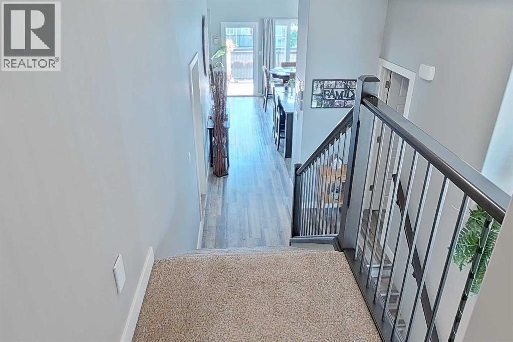 Photo 11 of 76 Northlander Way W, Lethbridge AB