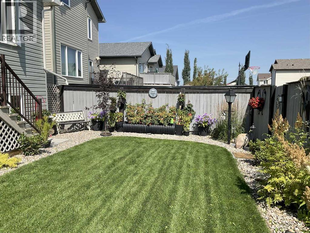 Photo 1 of 76 Northlander Way W, Lethbridge AB