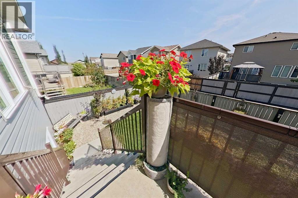 Photo 25 of 76 Northlander Way W, Lethbridge AB
