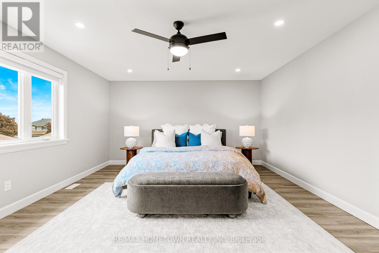 Photo 39 of 138 Wildwood Crescent, Brockville ON