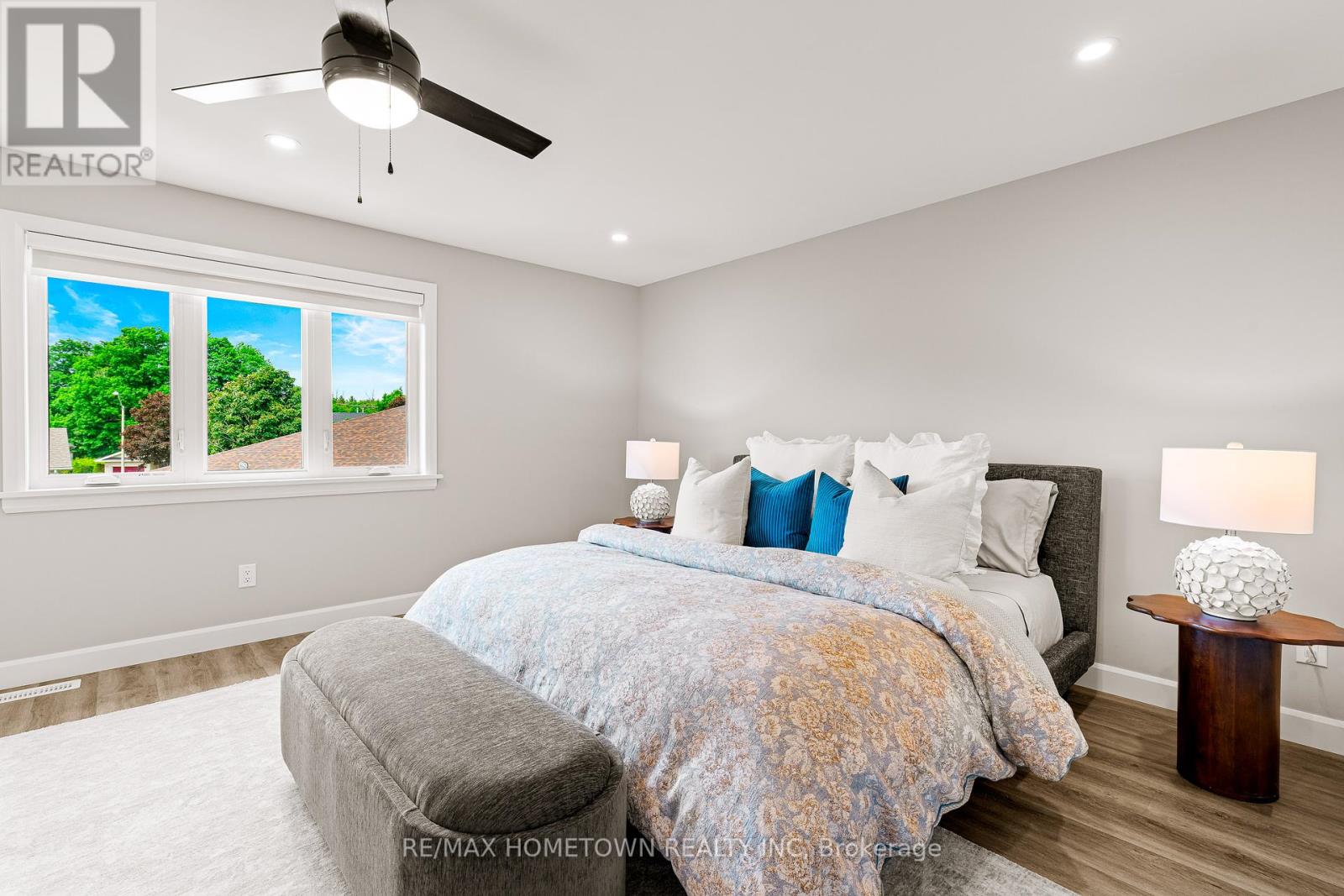 Photo 1 of 138 Wildwood Crescent, Brockville ON