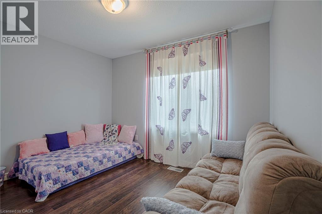 Photo 22 of 78 Philomena Drive, Hamilton ON