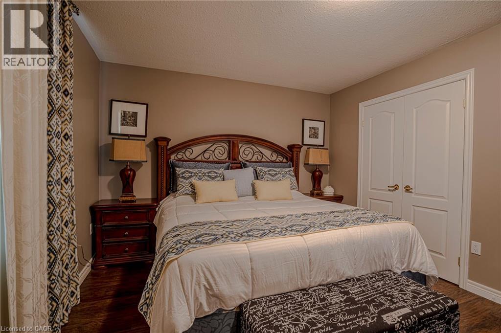 Photo 40 of 78 Philomena Drive, Hamilton ON