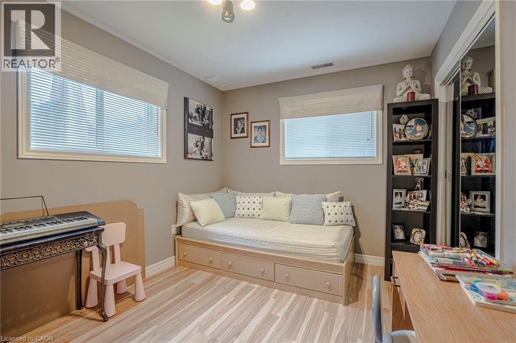 Photo 25 of 78 Philomena Drive, Hamilton ON