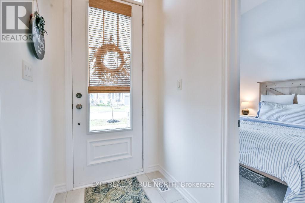 Photo 7 of 592 Bayport Boulevard, Midland ON