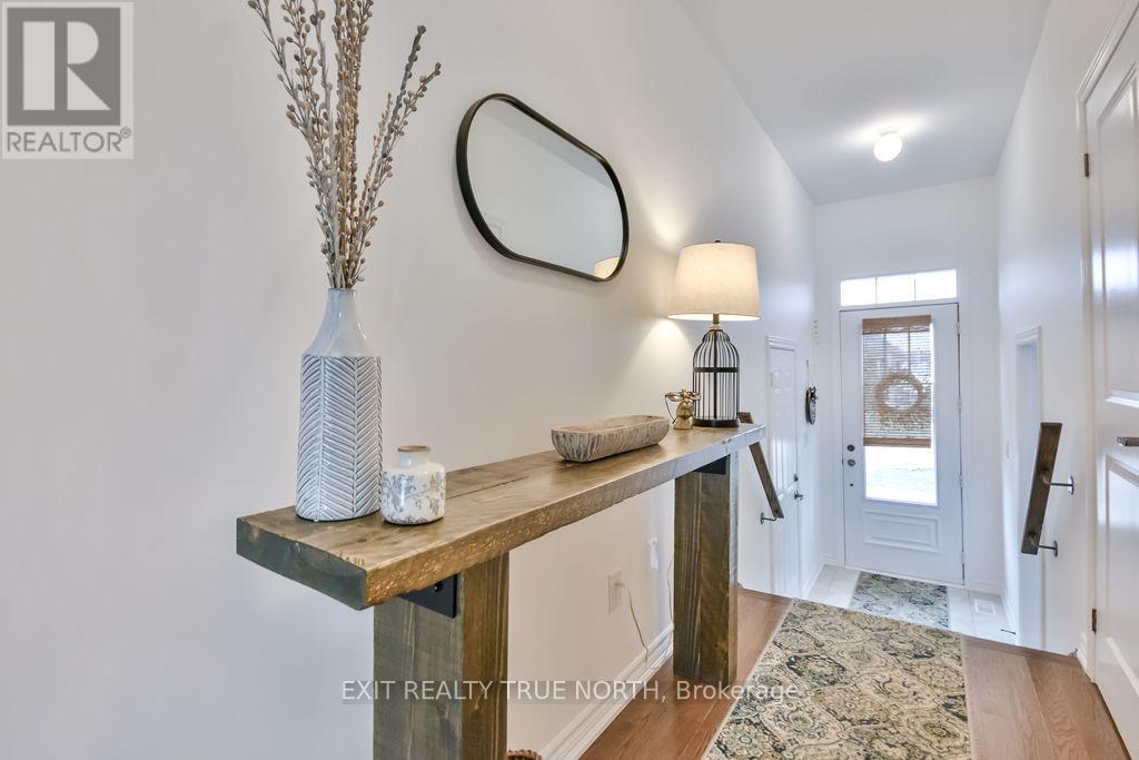 Photo 9 of 592 Bayport Boulevard, Midland ON
