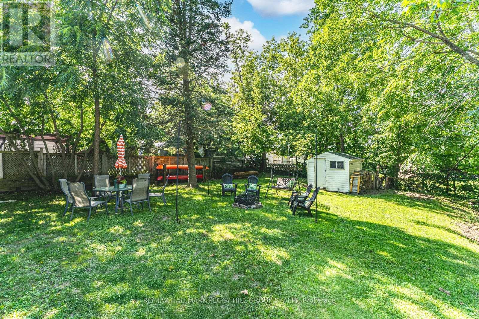 Photo 9 of 730 Quebec Street, Midland ON