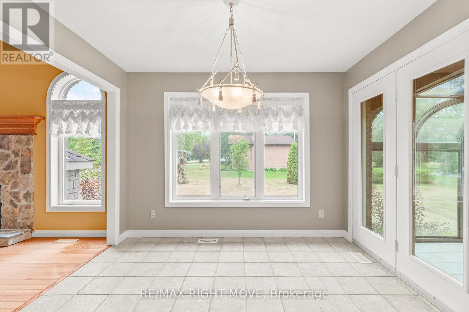 Photo 28 of 3 Thicketwood Place E, Ramara ON