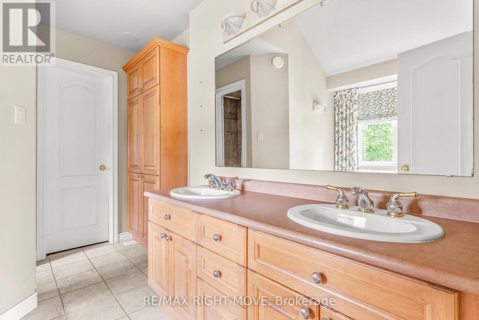 Photo 25 of 3 Thicketwood Place E, Ramara ON