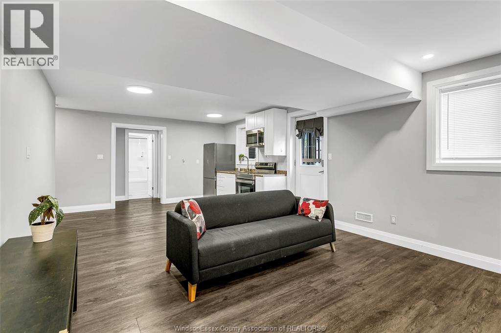 Photo 48 of 353 Bouffard Road, Lasalle ON