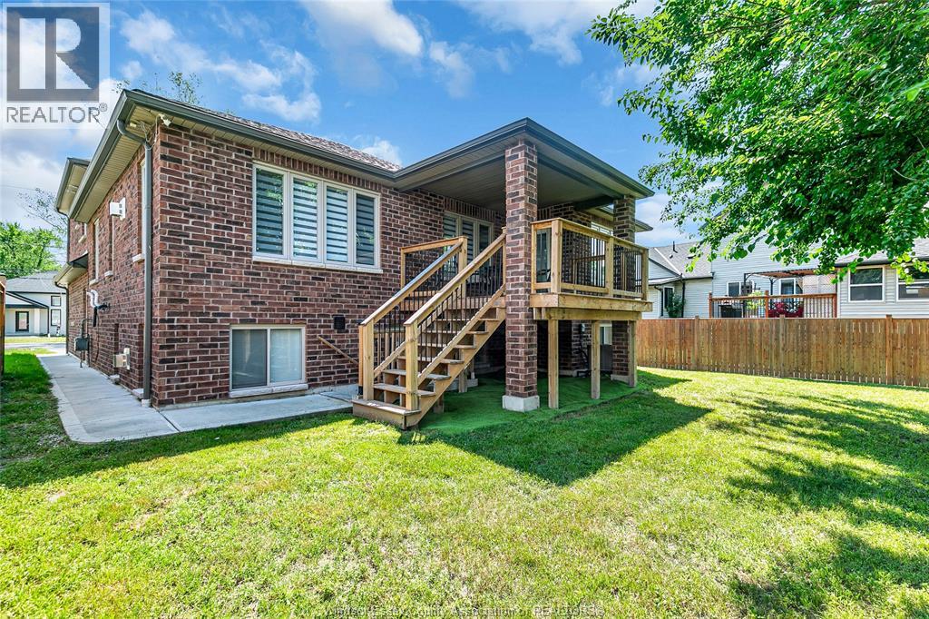 Photo 37 of 353 Bouffard Road, Lasalle ON