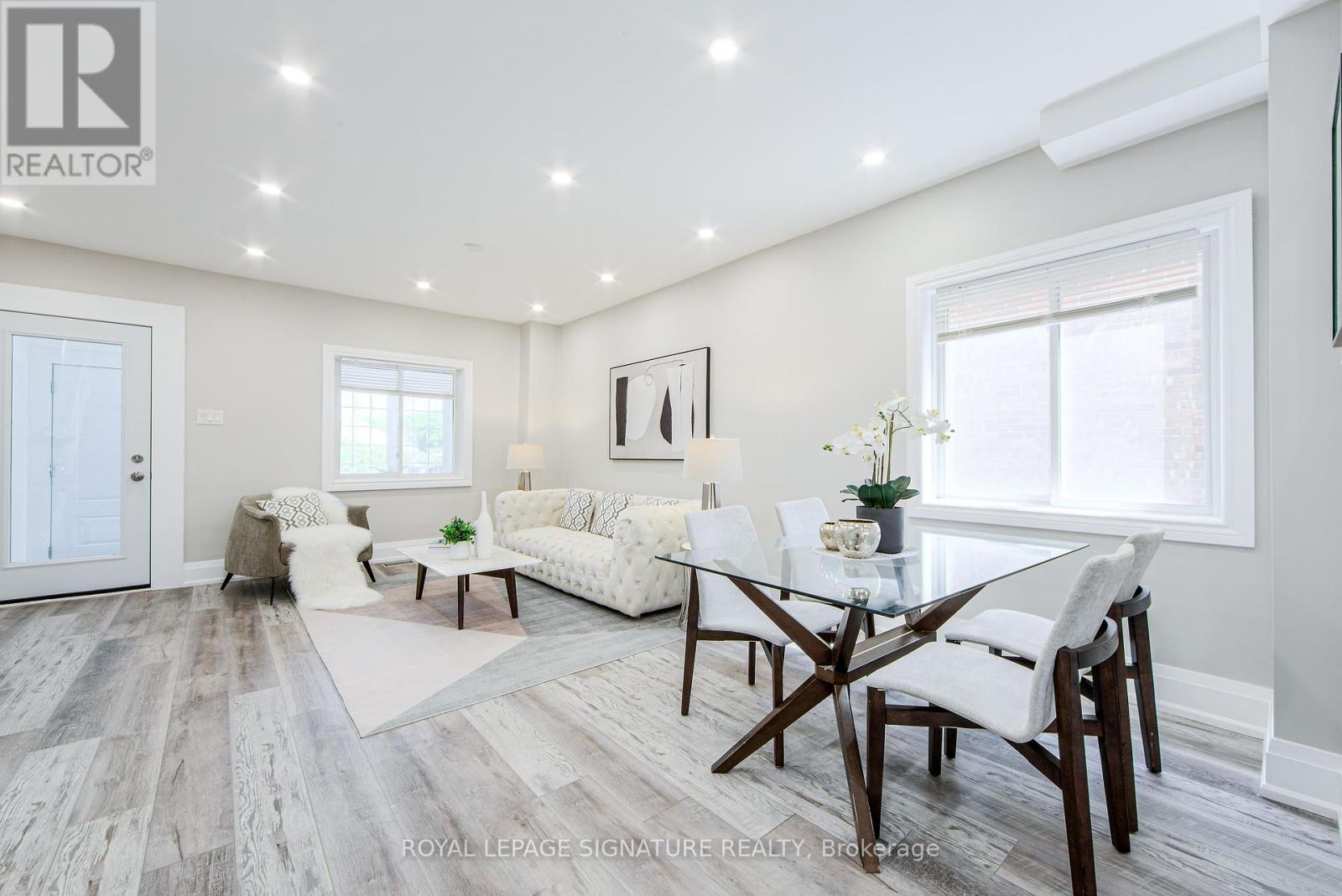 Photo 36 of 19 Schell Avenue, Toronto ON