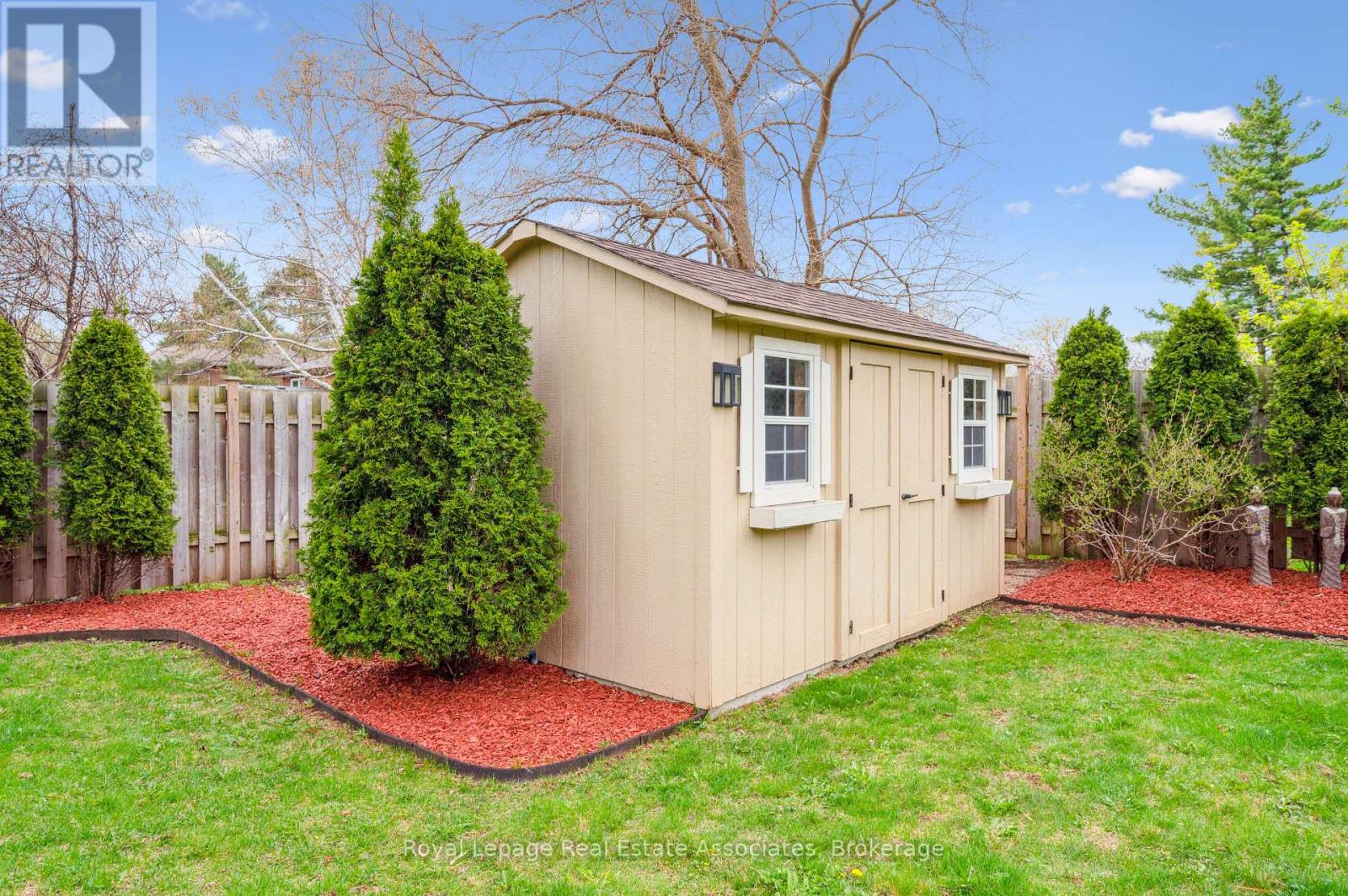 Photo 36 of 1702 Carrington Road, Mississauga ON