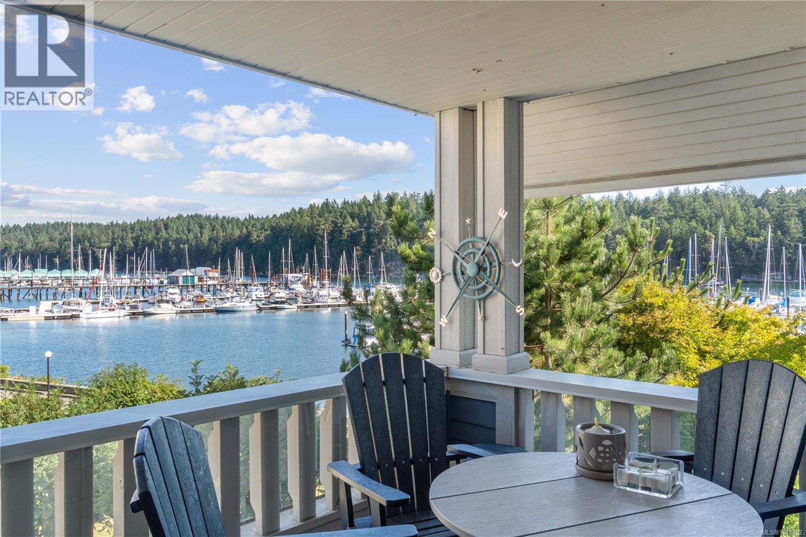 Photo 24 of 305 550 Blue Girl Way, Nanaimo BC