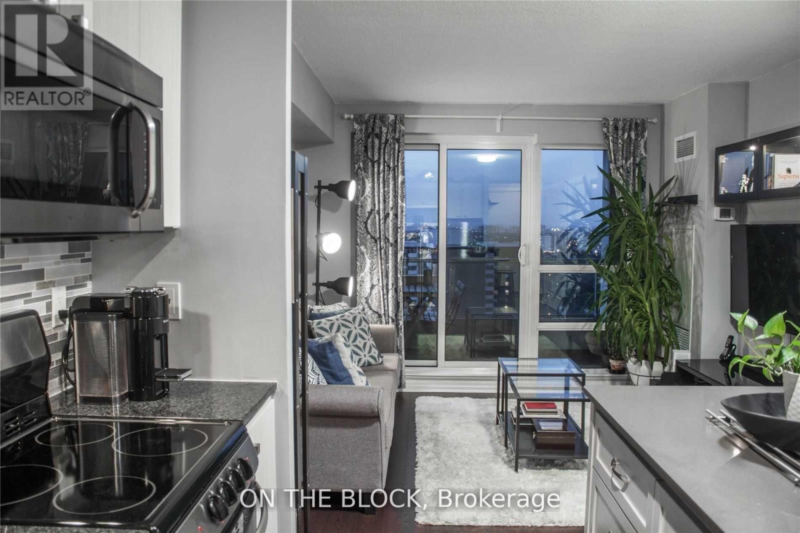 Photo 8 of 2306 2015 Sheppard Avenue E, Toronto ON