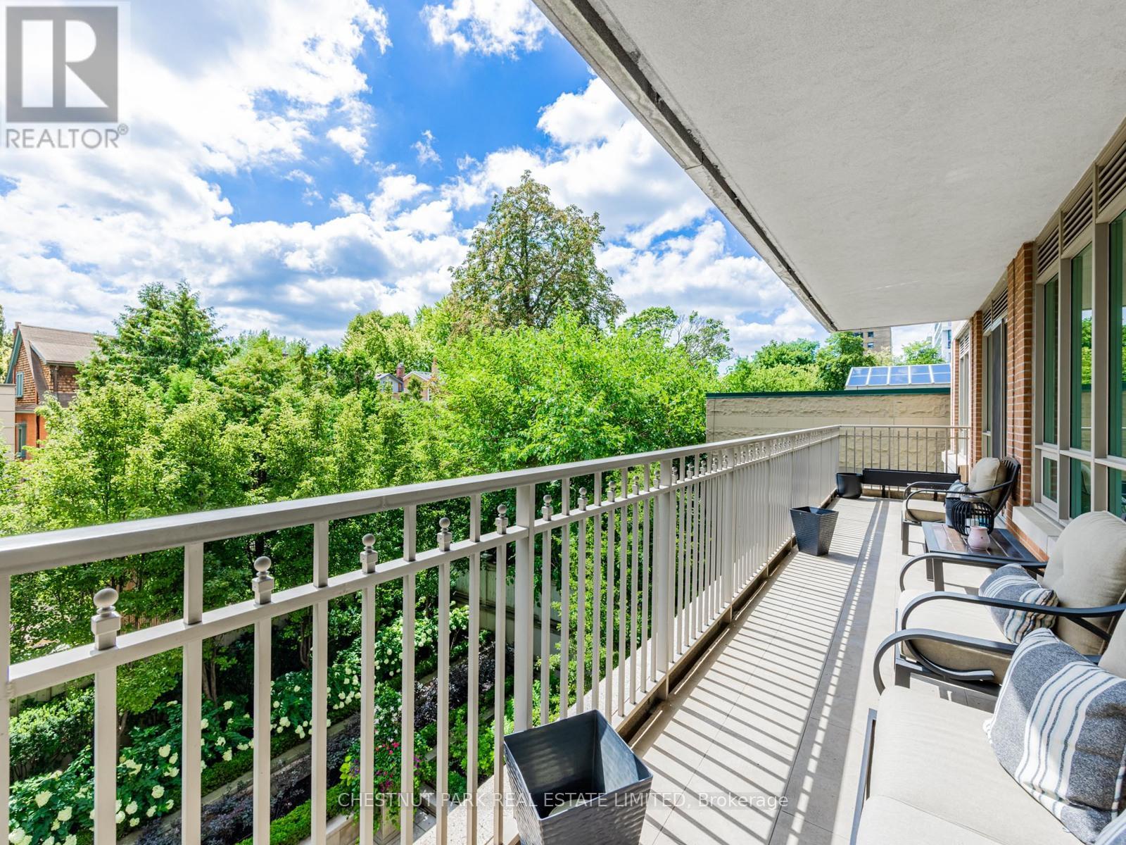 Photo 1 of 308 155 St Clair Avenue W, Toronto ON