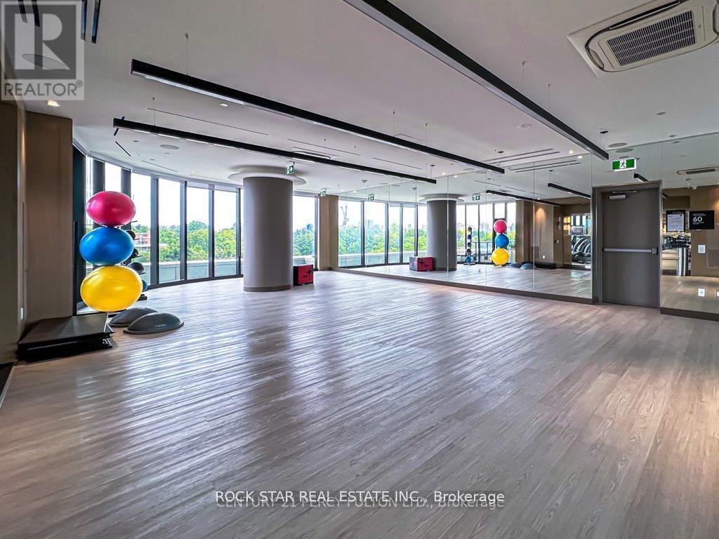 Photo 11 of 1615 585 Bloor Street E, Toronto ON