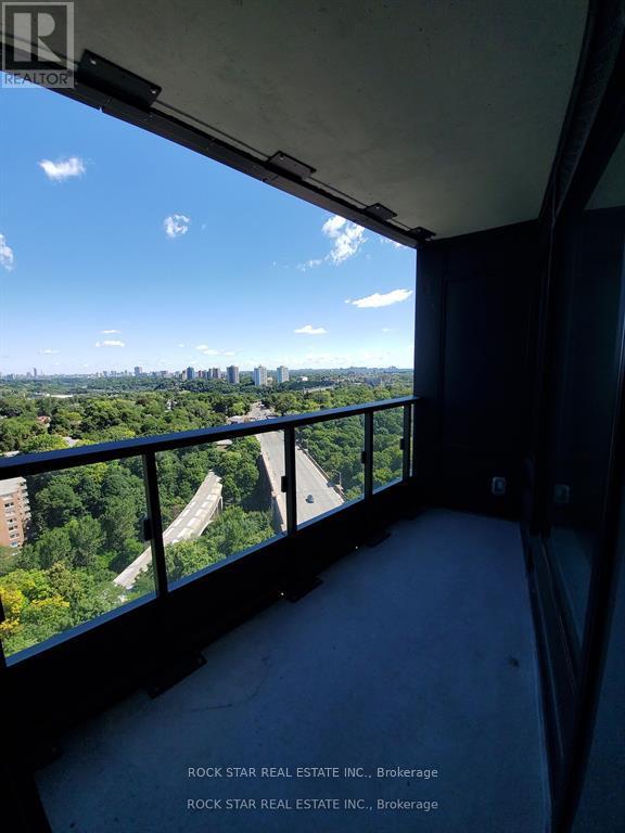 Photo 9 of 1615 585 Bloor Street E, Toronto ON