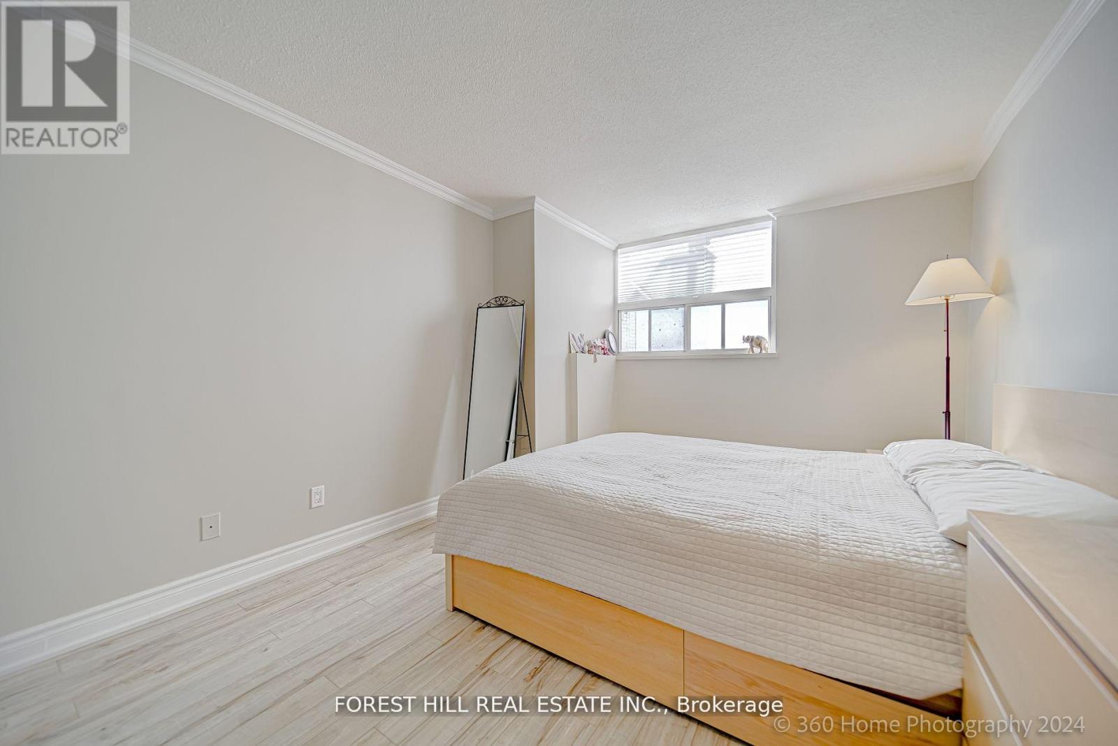Photo 6 of 803 5949 Yonge Street, Toronto ON