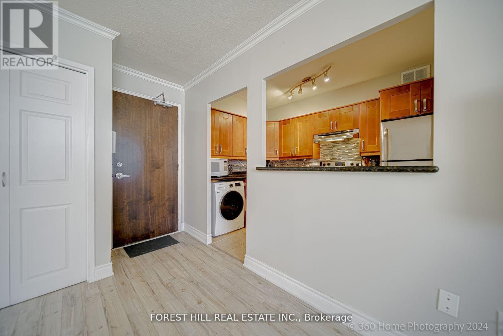 Photo 16 of 803 5949 Yonge Street, Toronto ON