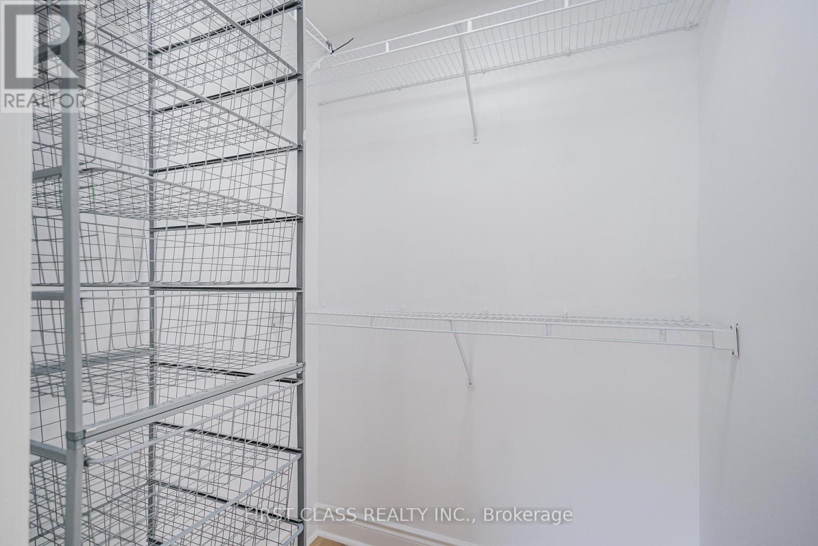 Photo 15 of 408 10 Northtown Way, Toronto ON