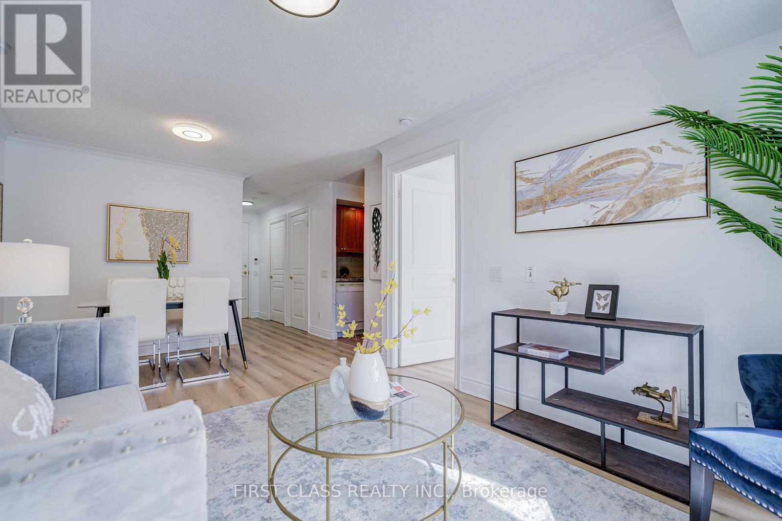 Photo 8 of 408 10 Northtown Way, Toronto ON