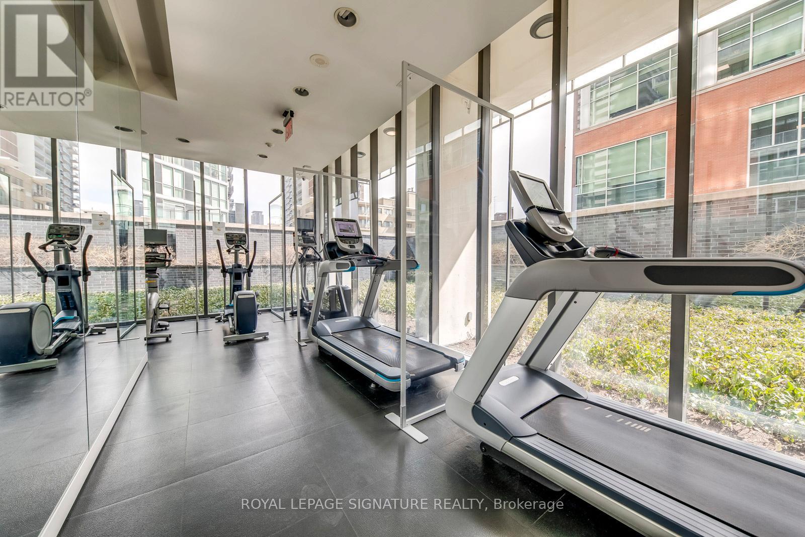 Photo 25 of 3001 33 Charles Street E, Toronto ON