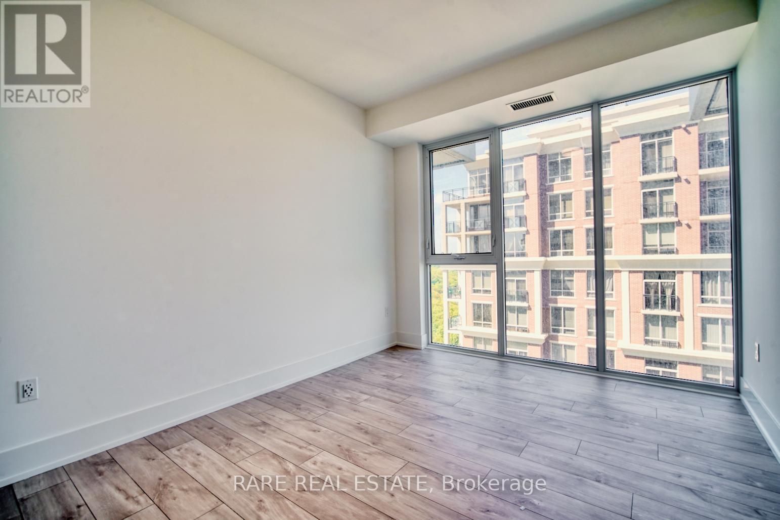 Photo 12 of 1704 10 Inn On The Park Drive, Toronto ON