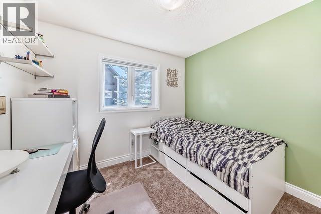 Photo 13 of 8 West Park Place, Cochrane AB