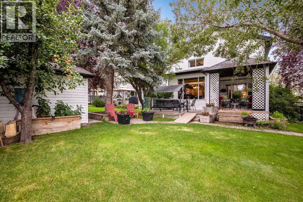 Photo 36 of 25 Country Hills Gate Nw, Calgary AB