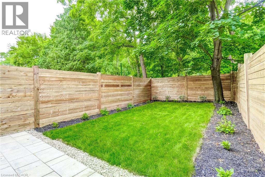 Photo 38 of 32 Cumberland Avenue, Hamilton ON