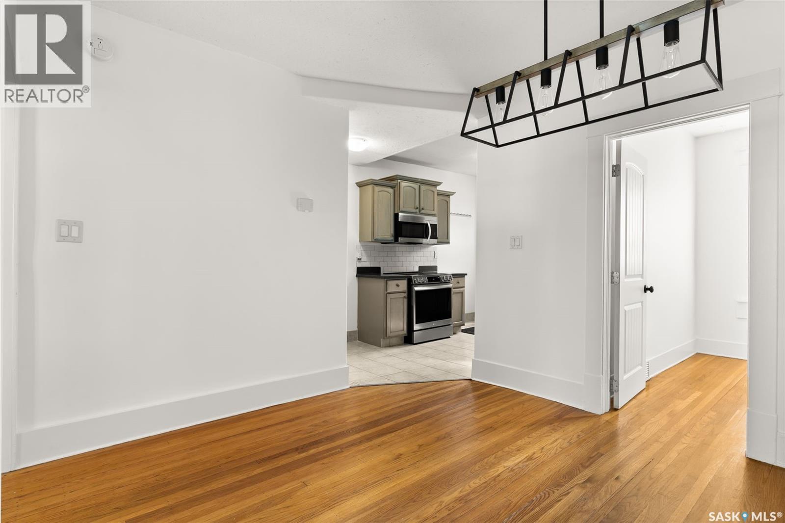 Photo 8 of 2250 Halifax Street, Regina SK