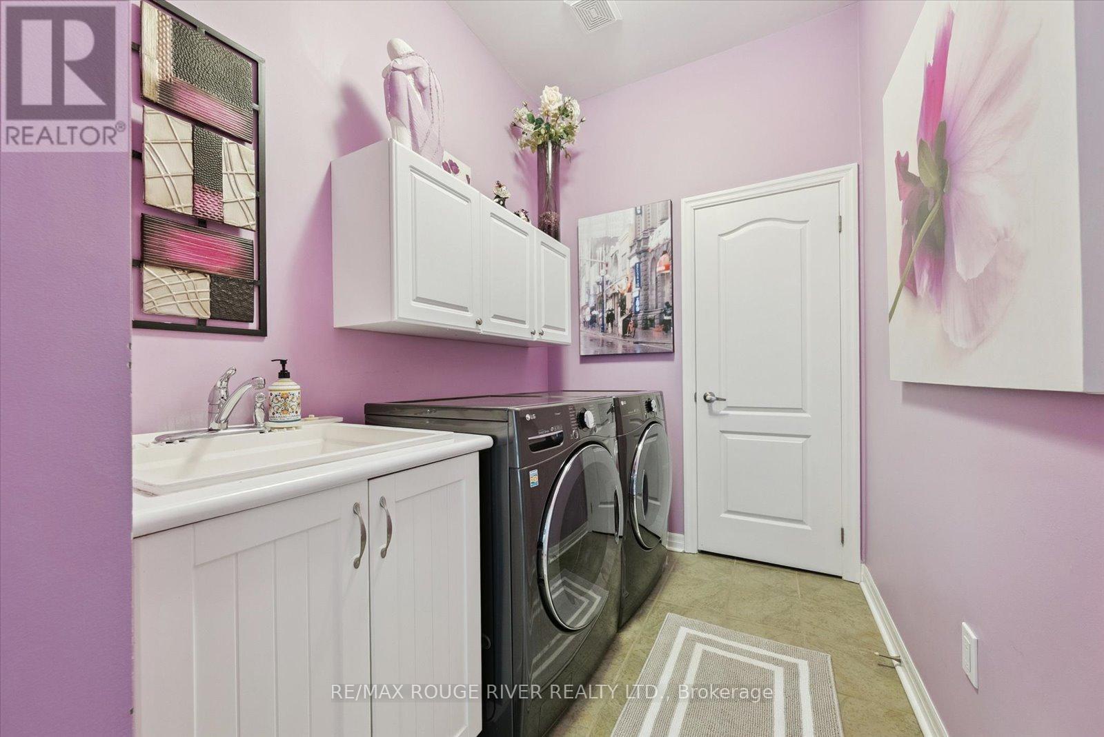 Photo 18 of 934 Red Deer Avenue, Oshawa ON