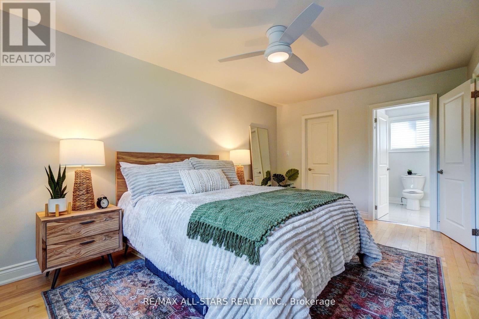 Photo 7 of 56 North Street, Uxbridge ON