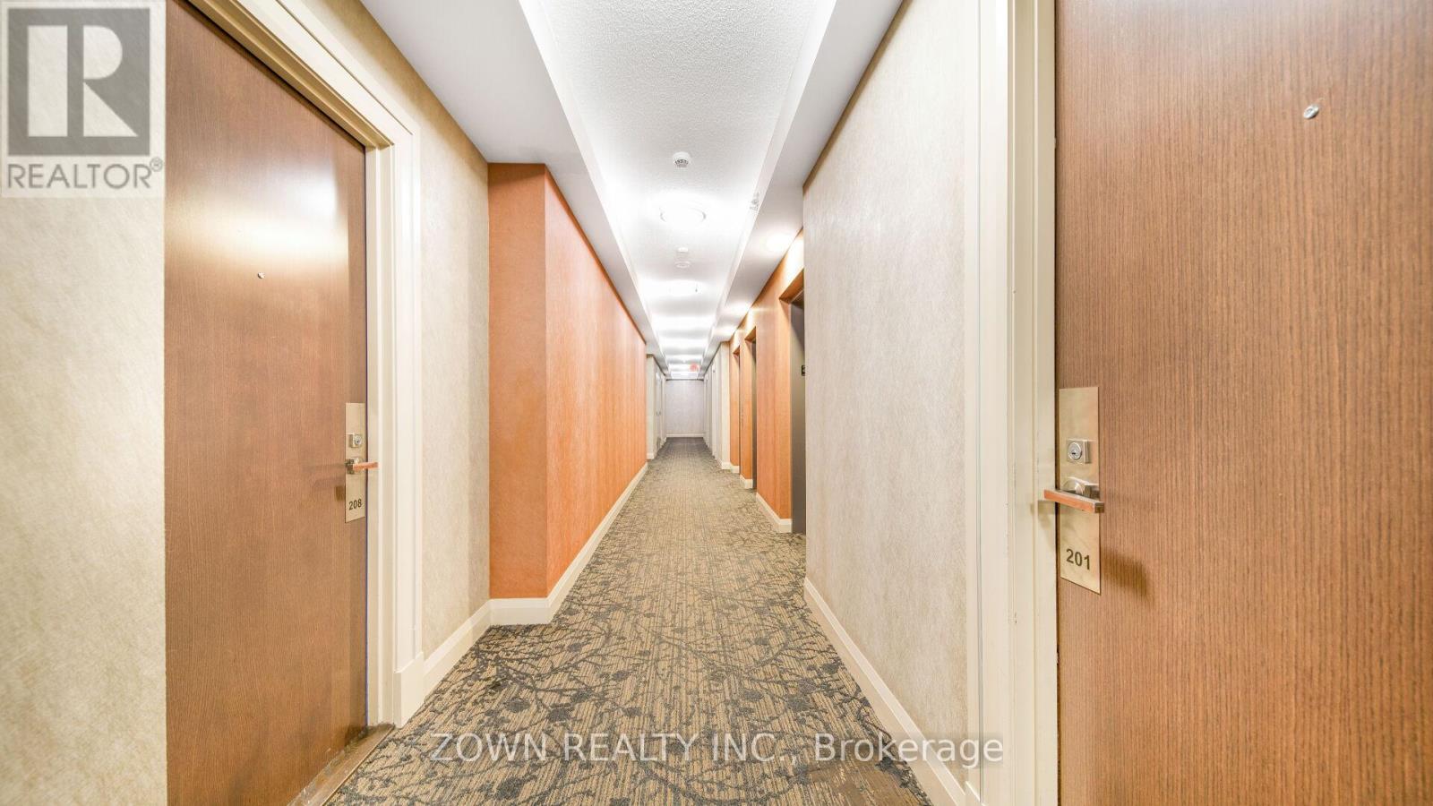 Photo 20 of 201 85 North Park Road, Vaughan ON