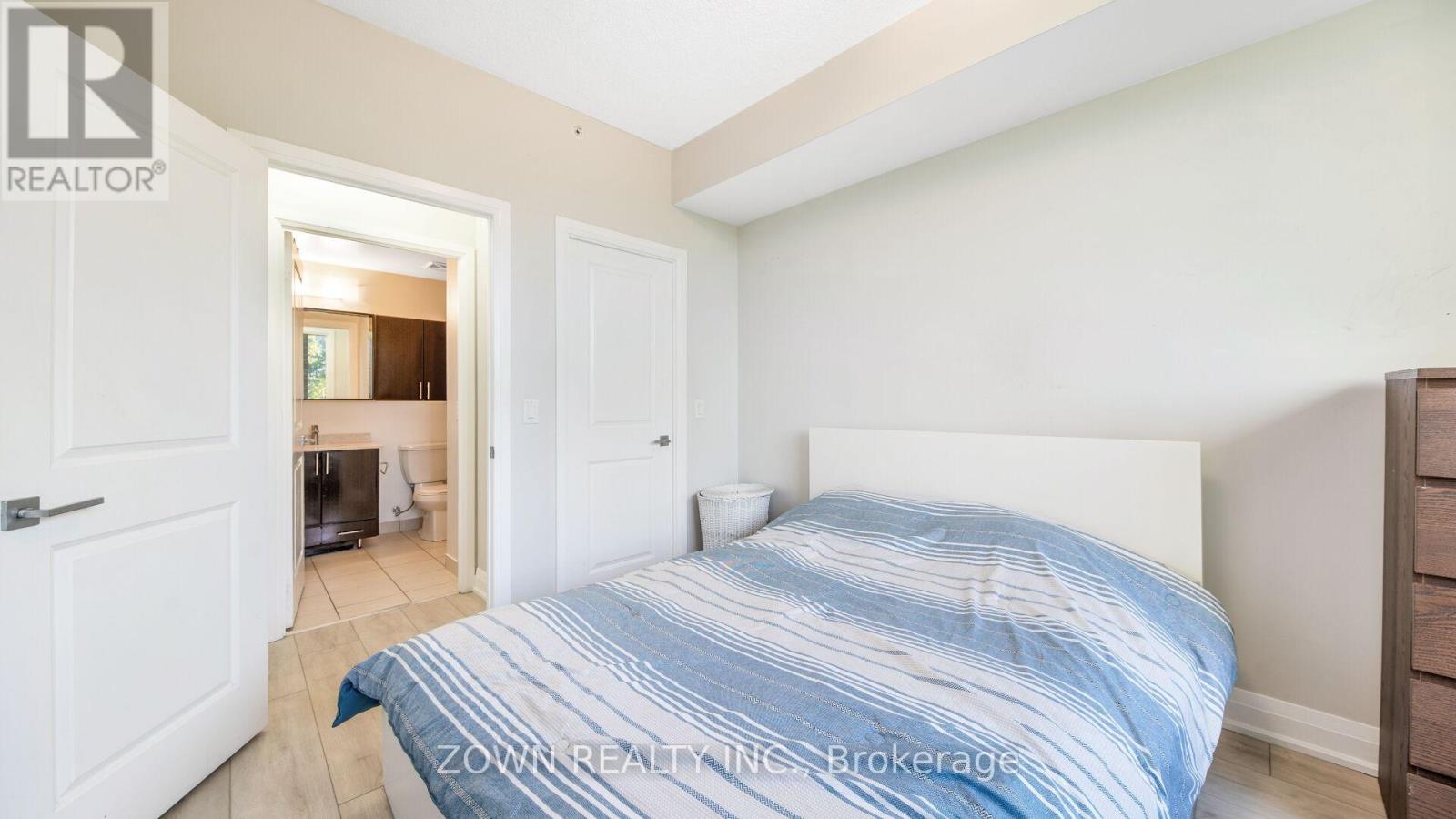 Photo 30 of 201 85 North Park Road, Vaughan ON