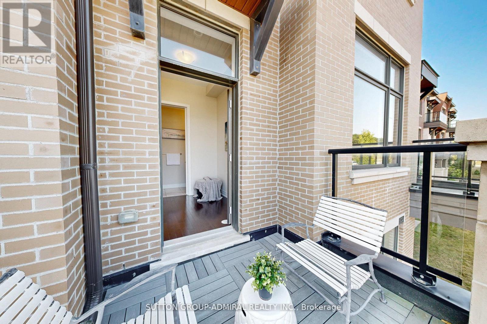Photo 43 of 597 Marc Santi Boulevard, Vaughan ON