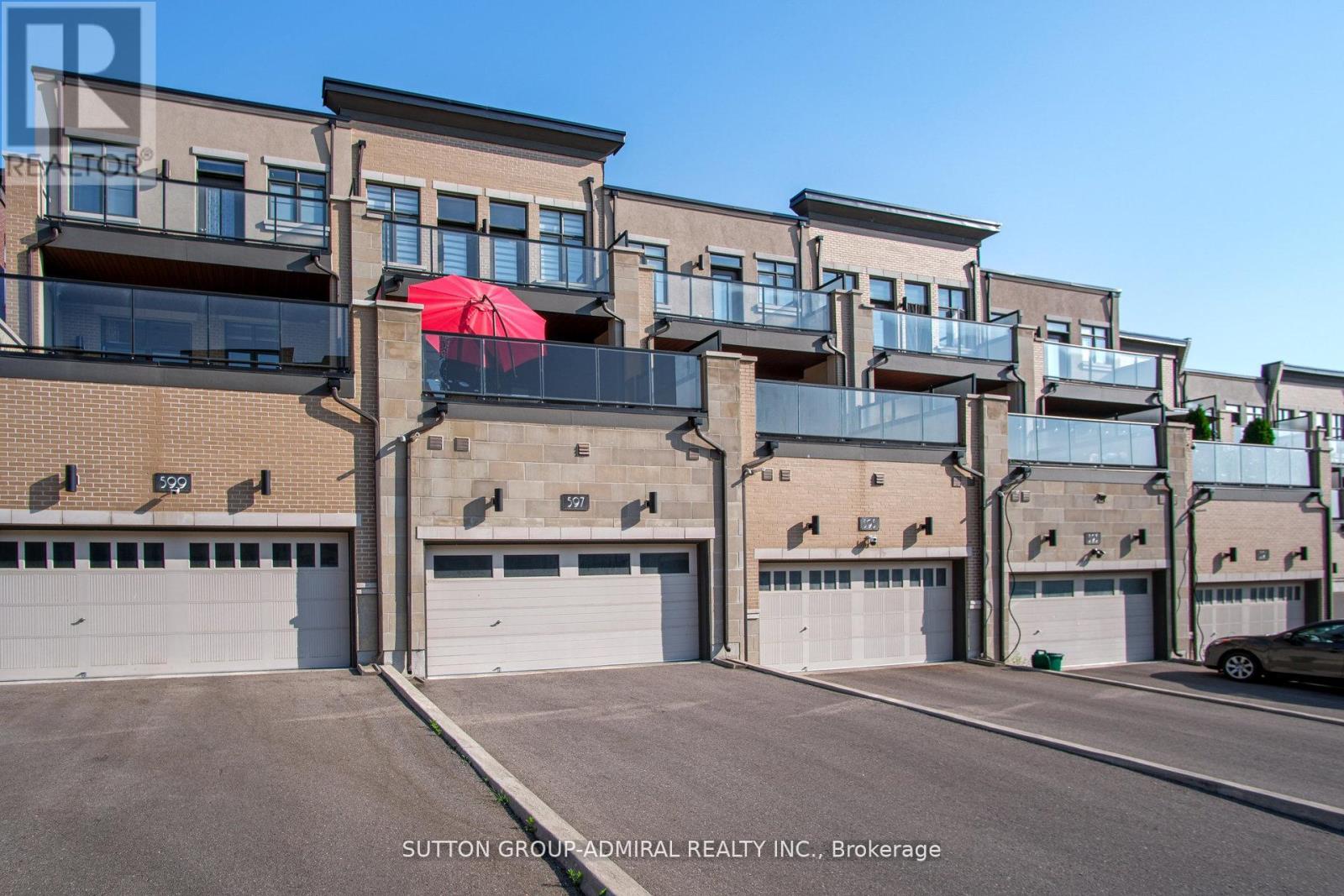 Photo 33 of 597 Marc Santi Boulevard, Vaughan ON