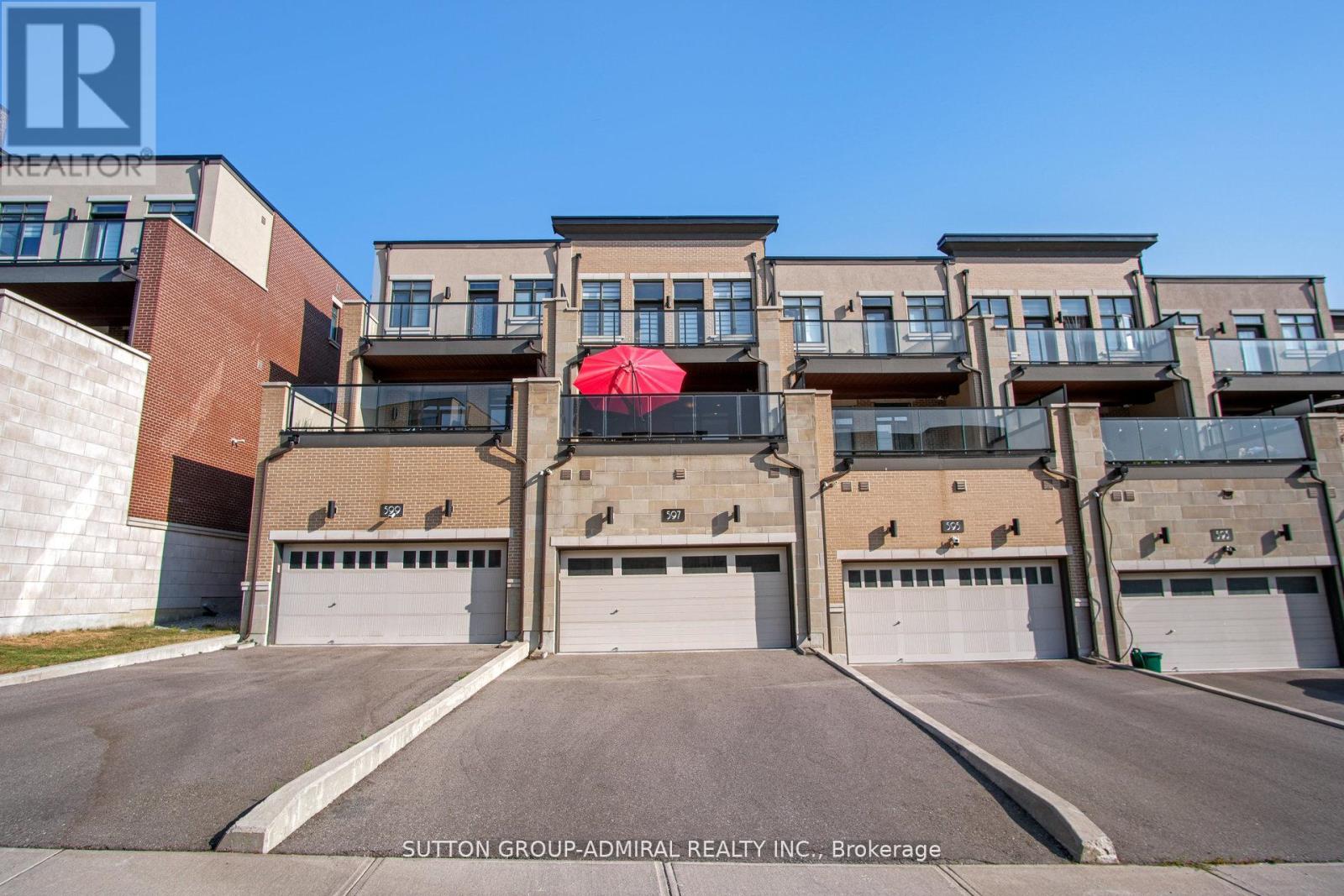 Photo 18 of 597 Marc Santi Boulevard, Vaughan ON