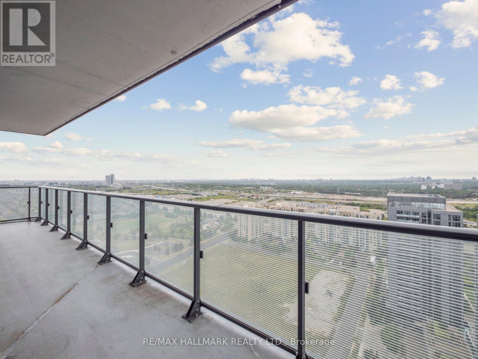 Photo 27 of 2708 105 Oneida Crescent, Richmond Hill ON